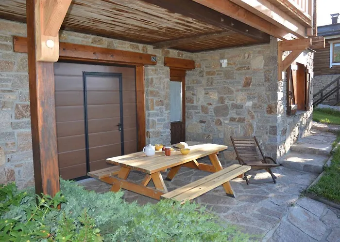 Rouge Sorbier * Font-Romeu-Odeillo-Via